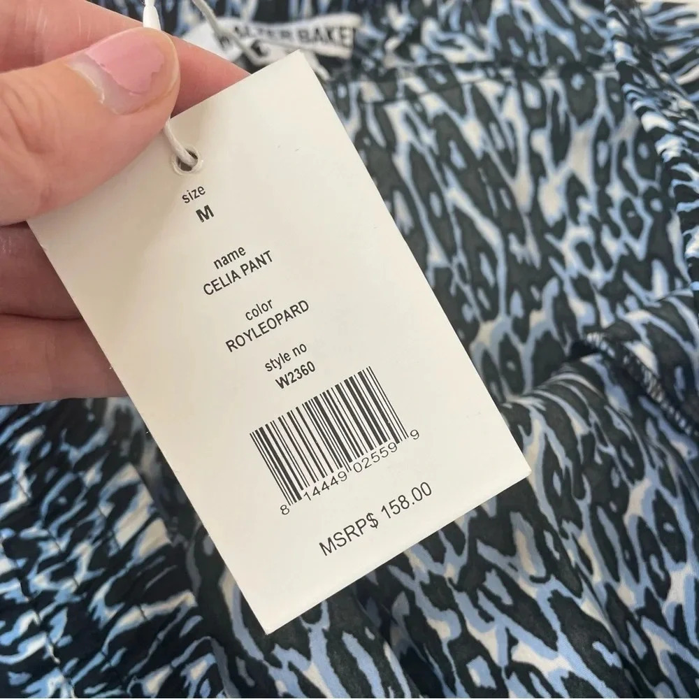 NEW Walter Baker Celia Leopard Print Joggers Size Medium - Picture 7 of 13